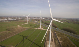 Royal Schiphol Group opens wind farm