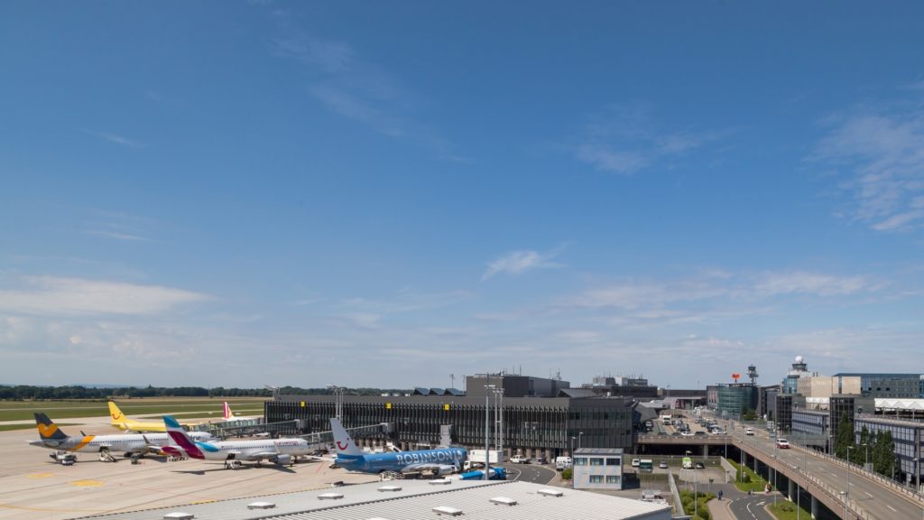 Fraport sells stake in Hannover Airport