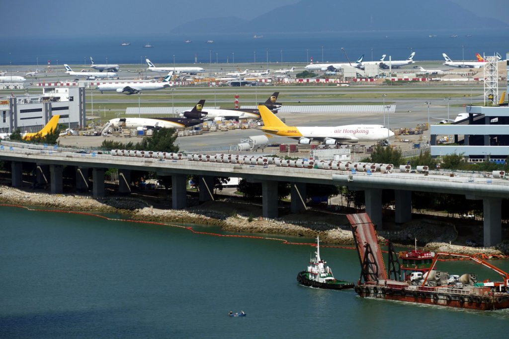 HKIA opens check-in services at Hong Kong-Zhuhai-Macao Bridge