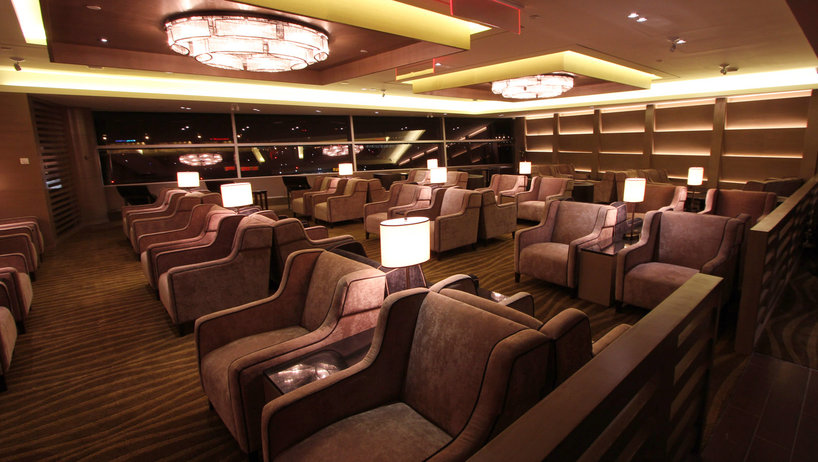 Tackling fraudulent lounge access