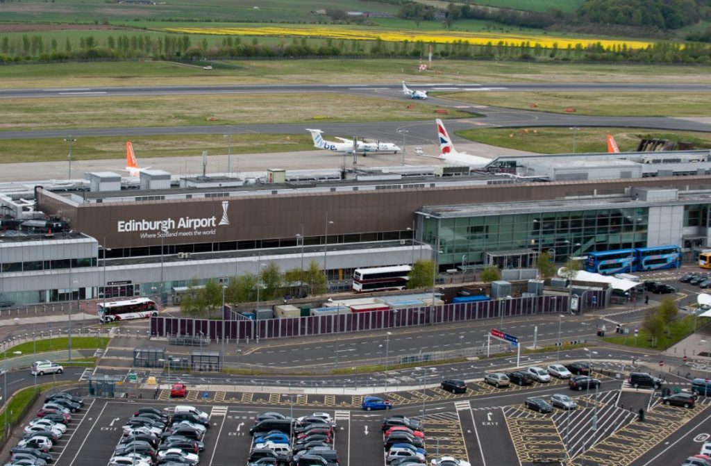 Four new retailers to open at Edinburgh Airport