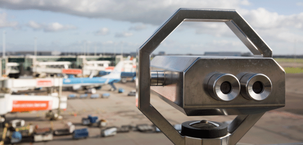 Schiphol terrace reopening delayed