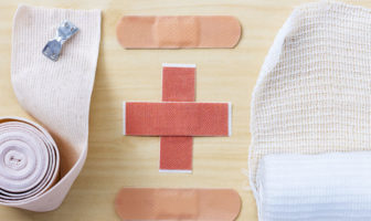 Yeager unveils life-saving kits