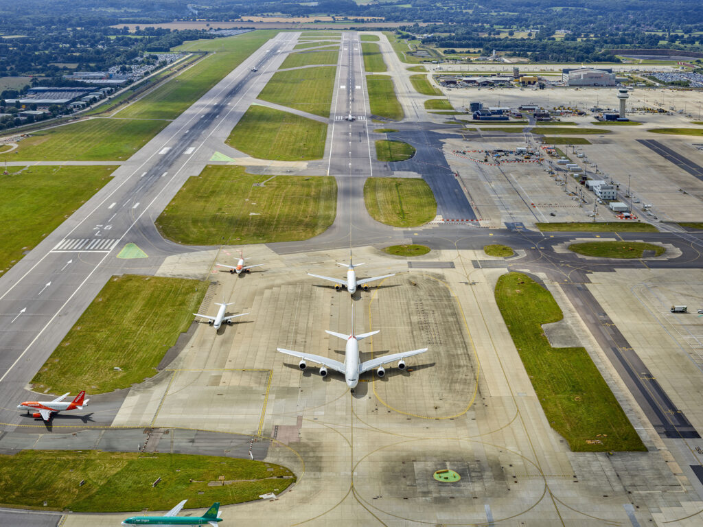Gatwick unveils consultation plans ahead of operating second runway