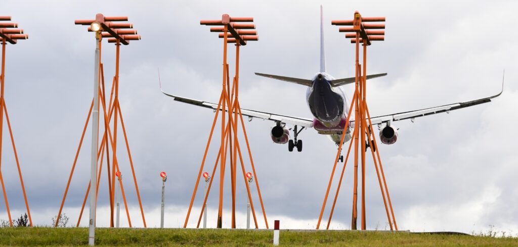 Airspace change approved for arrivals at London Luton Airport