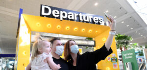 Queensland government re-opens international borders