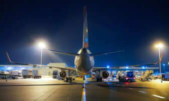 Abu Dhabi Airport implements tarmac lighting and guidance system