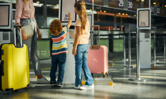 easyJet offers advance bag drop at Edinburgh Airport