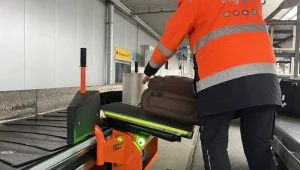 Eindhoven Airport invests in transfer belts and lifting aids for passenger baggage