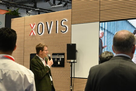 Xovis presents ML-powered queue detection solution.