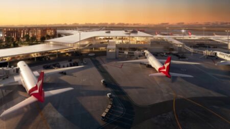 Perth Airport and Qantas sign multi-billion dollar airport expansion deal Perth Airport and Qantas sign multi-billion dollar airport expansion deal