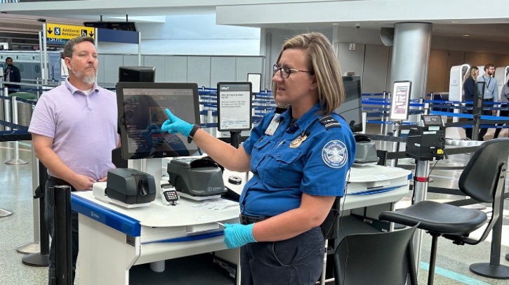 TSA installs CAT-2 units at two more US airports The United States Transportation Security Administration (TSA) is expecting the highest passenger volumes the agency has seen at airport security checkpoints nationwide during this summer’s travel season.