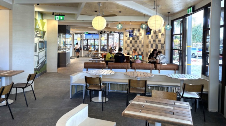 Gold Coast Airport in Australia has opened the Beach Shack Bar & Grill restaurant in the domestic departure lounge at the front of the terminal.