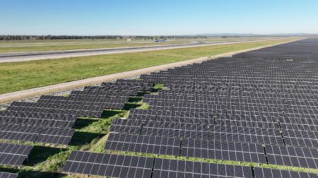 Aeroporti di Roma (ADR) has inaugurated its new solar farm along the eastern side of Runway 3 at Rome Fiumicino Airport.