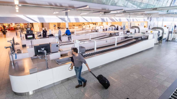 Copenhagen Airport has awarded Vanderlande a contract to deliver 20 automated screening lanes with central image processing as part of a major revamp of its passenger checkpoint process.