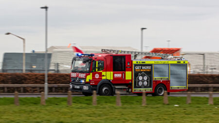 Fire closes Heathrow Airport Heathrow Airport has closed due to a fire at a nearby electrical substation, affecting the supply of power to its terminals.