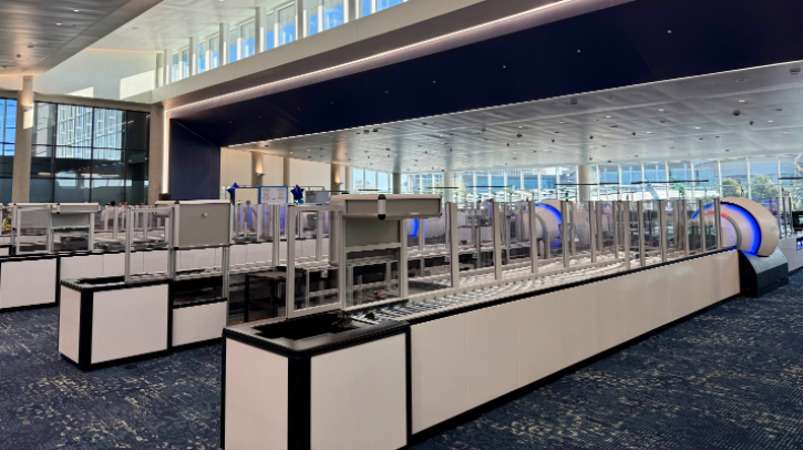 Tampa International opens new security checkpoint Tampa International Airport has opened a new 19,542-square-foot security checkpoint, complete with new screening equipment, at Airside E.