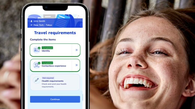 A young lady uses the Amadeus Travel Ready digital travel solution