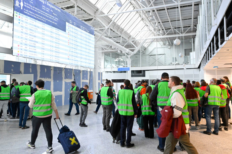 Munich Airport’s new Terminal 1 Pier undergoes extensive trial operations ahead of April opening Munich Airport's new Terminal 1 Pier undergoes extensive trial operations ahead of April opening.