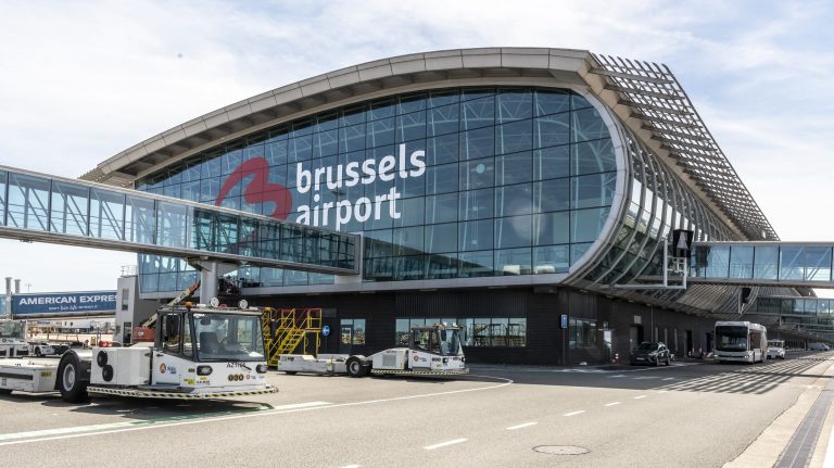 Brussels Airport starts €25m upgrade of 33 Pier A boarding bridges.